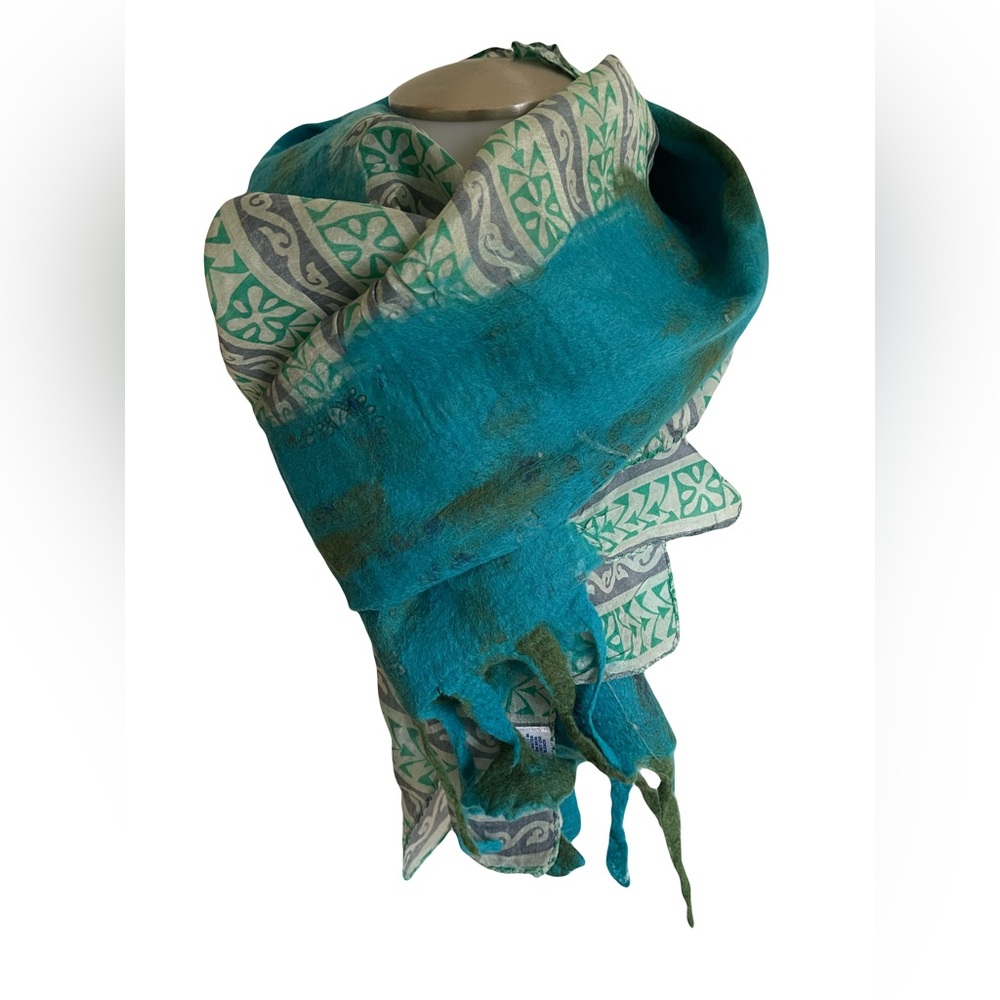 Turquoise Patterned Nuno Felted Women’s Scarf